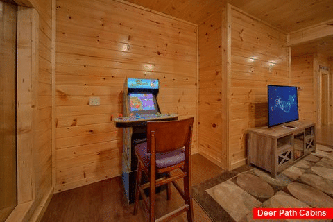 4 Bedroom Cabin with Arcade Games - Bar Mountain III