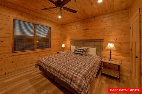 Gatlinburg 3 Bedroom Cabin Sleeps 10 - Smoky Vista Lodge