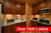 3 Bedroom Cabin Sleeps 10 with Large Kitchen 