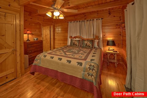 2 Bedroom 2 Bath Cabin Sleeps 6 with Views - Lazy View Lodge