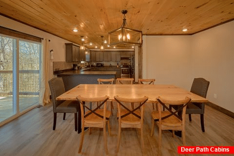 Cozy dining room in 6 bedroom cabin rental - Ain't Life Grand