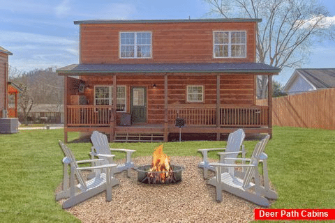 Pigeon Forge Cabin with Fire pit Sleeps 8 - Sunshine Vista
