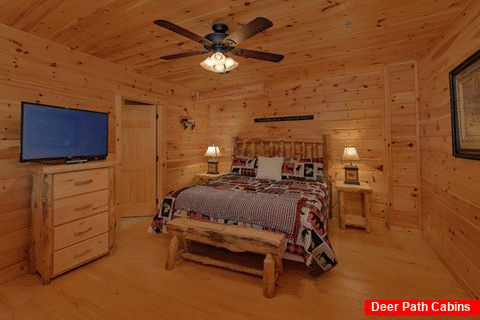Luxury cabin rental with 3 King Bedrooms - Endless Sunrises