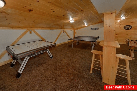 Eight Bedroom Cabin with Air Hockey Table - Bar Mountain IV