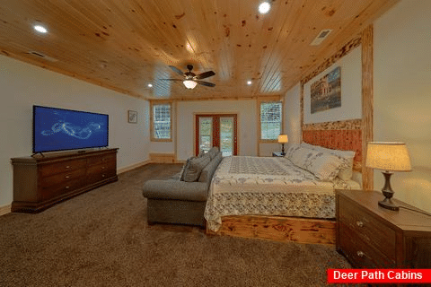 Luxury 8 Bedroom Cabin with King Bed Sleeps 28 - Bar Mountain IV