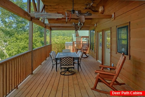 Covered Deck with Table and Chairs - Above Walden's Creek