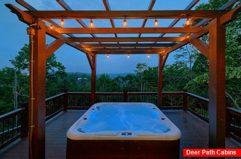 Hot tub and Mountain View at 6 bedroom cabin - A View From Above