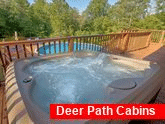 3 Bedroom Cabin with Hot Tub and Outdoor Pool