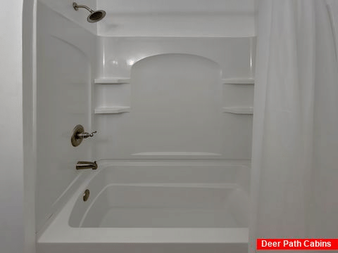 Full Bathroom with Shower - Parkway Retreat