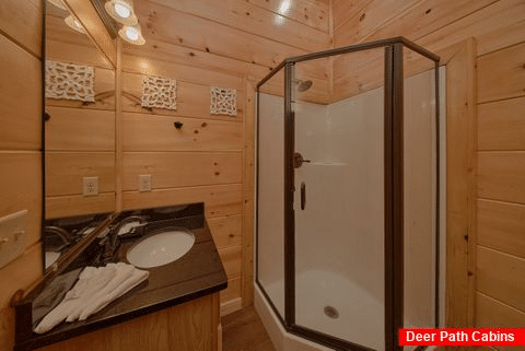 Private bath in 2 bedroom Indoor Pool cabin - Bandit Lodge