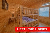 6 bedroom rental cabin with queen bunk beds