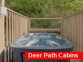 Smoky Mountain 4 Bedroom Cabin with Hot Tub