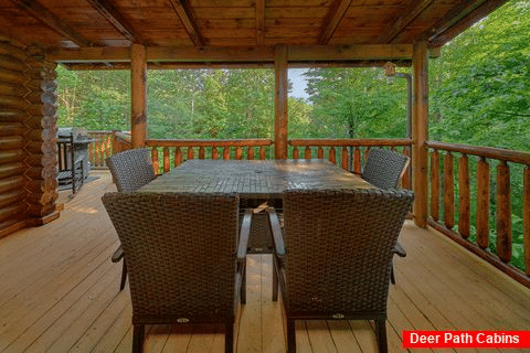 5 bedroom cabin with private hot tub on deck - Elkhorn Lodge