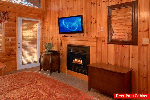 Luxury Cabin with Fireplace in the Master Suite - A New Beginning