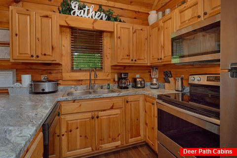 Fully Furnished kitchen in 2 bedroom cabin - Cozy Escape