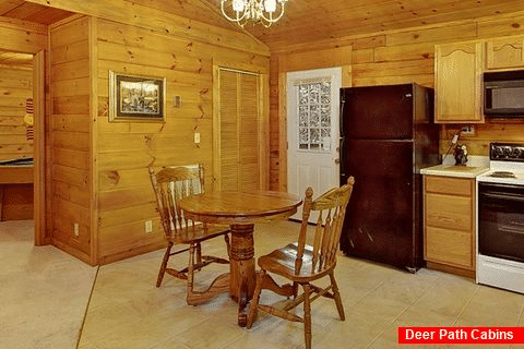 1 Bedroom Cabin with Dining for 2 - A Peaceful Getaway