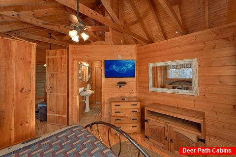 Rustic Style 1 Bedroom Cabin in the Smokies - Hilltopper
