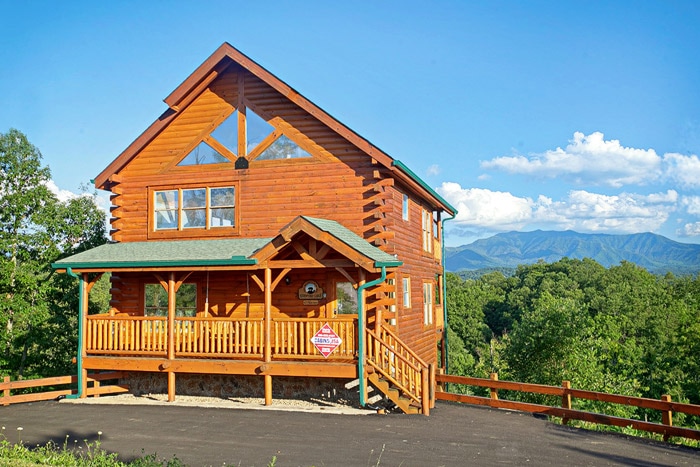 Adventure Lodge Cabin Rental Photo