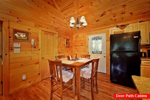 Honey Moon Cozy Cabin Fully Equipped & Furnished - Whispering Pond