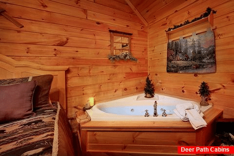 Premium Cabin with Honey Moon Indoor Jacuzzi Tub - Whispering Pond