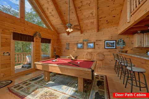 Rustic 2 bedroom cabin with Pool Table - Autumn Run