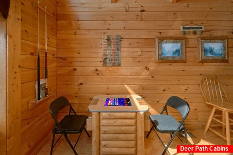 2 Bedroom cabin with Arcade Game and Pool Table - Autumn Run