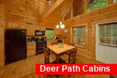 Cozy 1 bedroom cabin with dining room for 4