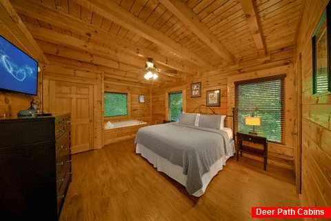 1 bedroom cabin with Spacious King Suite - Git - R - Done