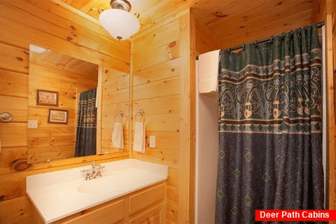 1 Bedroom 1 Bath Pigeon Forge Cabin - Hideaway Heart