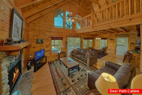 Living Room with Fireplace in 3 bedroom cabin - A Lazy Bear's Hideaway
