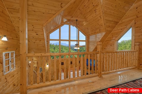 Premium 4 bedroom cabin with Mountain Views - Absolutely Viewtiful