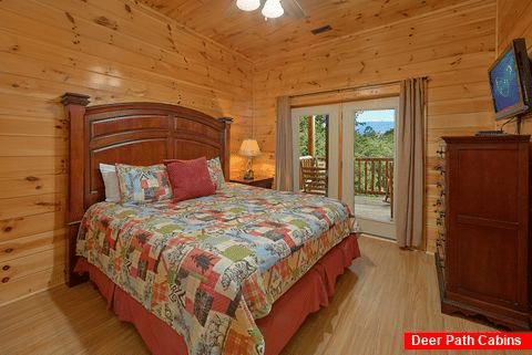Premium cabin with 3 King bedrooms - Absolutely Viewtiful