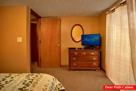 Cabin with Queen bedrooms and Flat Screen TVs - Family Gathering
