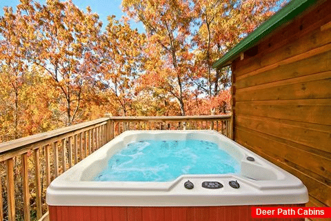 Cabin with Hot Tub on Private Deck - A Long Kiss Goodnight