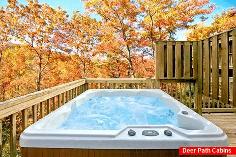 Cabin with hot tub with LED lighting - Enchanted Moment