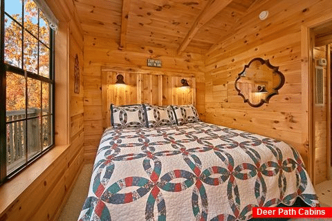 Cabin with Custom King Bed - Cloud 9