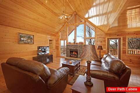 Cabin with Open Living Room - Shakonohey