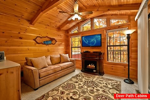 Cabin with Sleeper sofa and fireplace - Secret Rendezvous