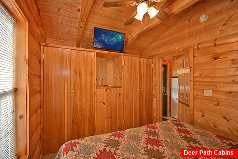 Cabin with large closets in master bedroom - Where the Magic Happens