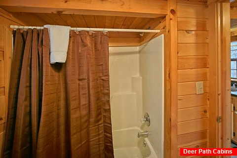 Cabin with tub and shower combo - Cloud 9