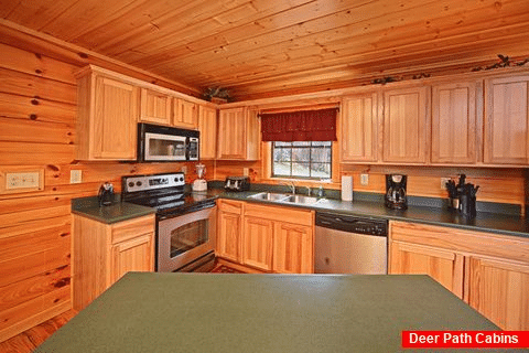 Smoky Mountain Cabin with Fully Equipped Kitchen - A Peaceful Easy Feeling