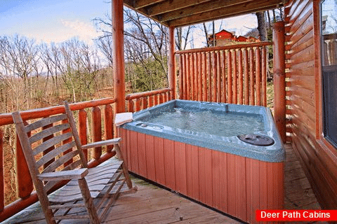 Smoky Mountain Cabin with Hot Tub - A Peaceful Easy Feeling