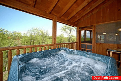 Cabin with Relaxing Hot Tub in the Smokies - Southern Style