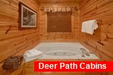 2 Bedroom Cabin Master Suite Jacuzzi Tub