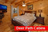 Spacious 2 bedroom cabin with King bedroom