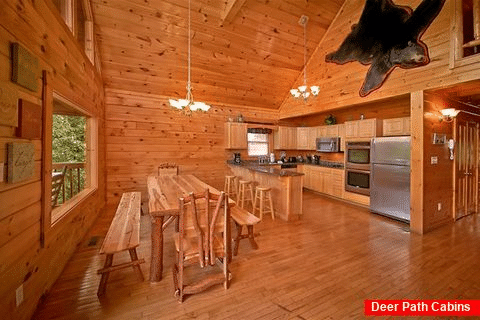 7 bedroom cabin with large dining area - Timber Lodge