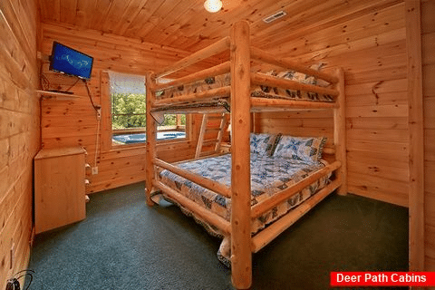 Cabin with Queen bunk beds - Timber Lodge