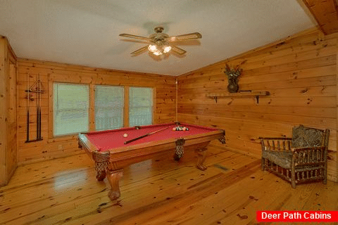 3 bedroom Pigeon Forge Cabin with full kitchen - Lacey's Lodge