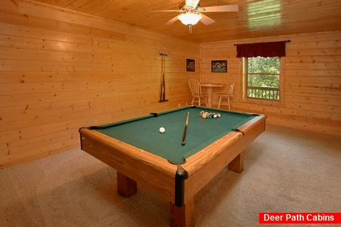 Smoky Mountain 2 Bedroom Cabin With Pool Table - American Pie 2