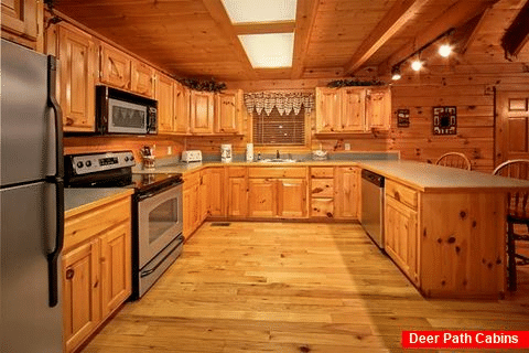 Smoky Mountain cabin with full Kitchen - Moose Tracks